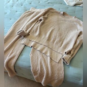 Beige sweater set